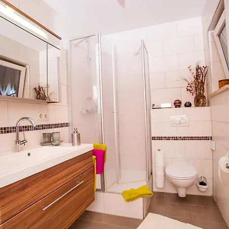 Apartment Streifinger